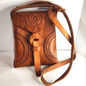 Altiplano handtooled‎ NWOT heavy leather rustic western/Mexican crossbody bag
